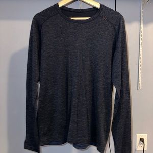 Metal Vent Long-Sleeve Shirt Medium